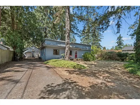2719 SE 133rd Avenue Portland OR 97236