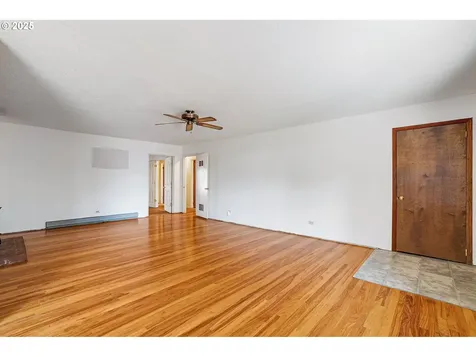 2719 SE 133rd Avenue Portland OR 97236