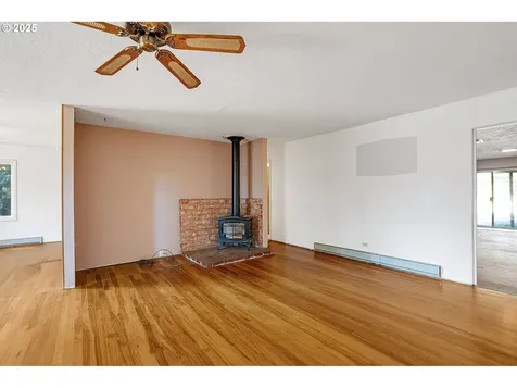 2719 SE 133rd Avenue Portland OR 97236