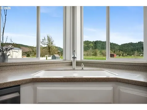 78250 Meadow Park Drive Cottage Grove OR 97424