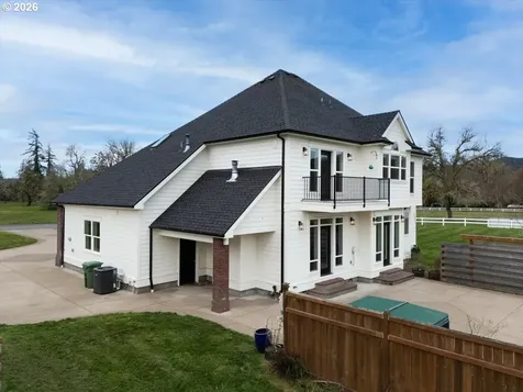 78250 Meadow Park Drive Cottage Grove OR 97424