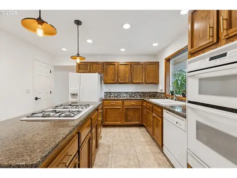 10173 SW Concho Court Tualatin OR 97062