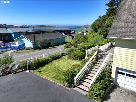 94361 Wedderburn Loop Gold Beach OR 97444