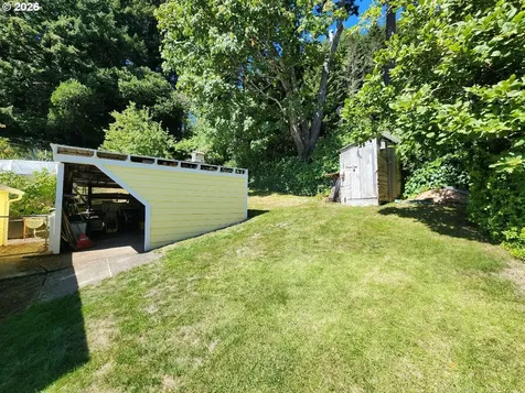 94361 Wedderburn Loop Gold Beach OR 97444