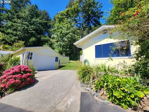 94361 Wedderburn Loop Gold Beach OR 97444