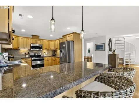 18525 NE Marine Drive Portland OR 97230