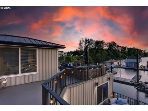 18525 NE Marine Drive Portland OR 97230