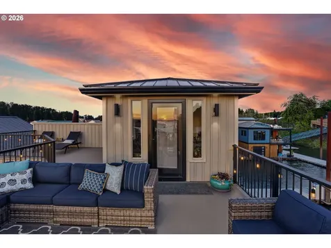 18525 NE Marine Drive Portland OR 97230
