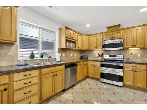 18525 NE Marine Drive Portland OR 97230