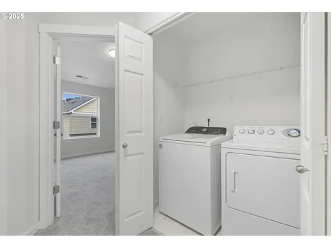 5632 NE Hidden Creek Drive Hillsboro OR 97124