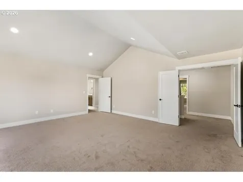 3813 SE Pipers Drive Hillsboro OR 97123