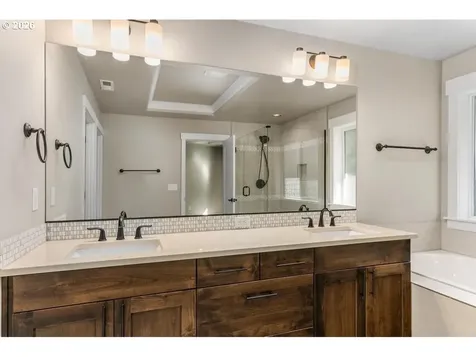 3813 SE Pipers Drive Hillsboro OR 97123
