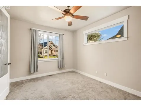 3813 SE Pipers Drive Hillsboro OR 97123