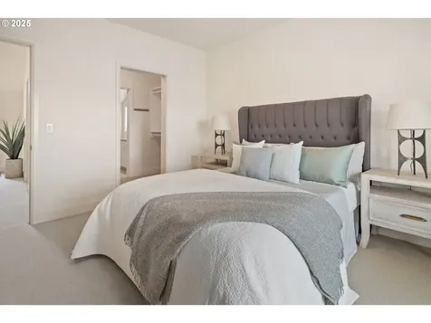 8703 SE Porter Circle Vancouver WA 98664