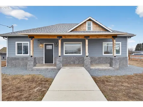 1545 3rd Street Haines OR 97833