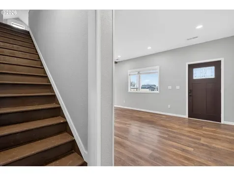 1545 3rd Street Haines OR 97833