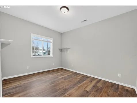 1545 3rd Street Haines OR 97833