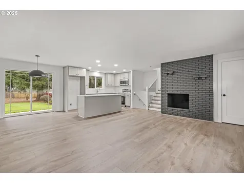 19446 Meyers Road Oregon City OR 97045