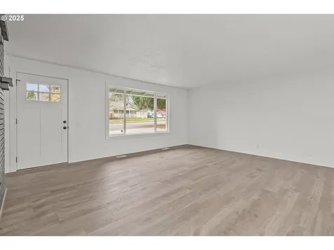 19446 Meyers Road Oregon City OR 97045
