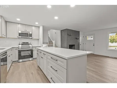 19446 Meyers Road Oregon City OR 97045