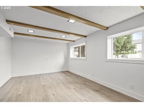 19446 Meyers Road Oregon City OR 97045
