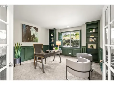 1925 Childs Road Lake Oswego OR 97034