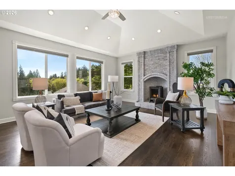 1925 Childs Road Lake Oswego OR 97034