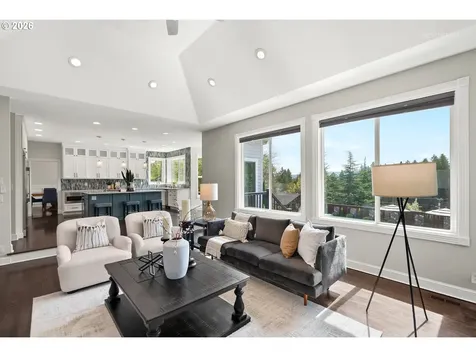 1925 Childs Road Lake Oswego OR 97034