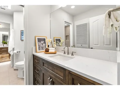 1925 Childs Road Lake Oswego OR 97034