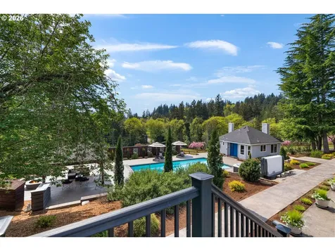 1925 Childs Road Lake Oswego OR 97034