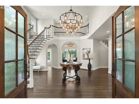 1925 Childs Road Lake Oswego OR 97034