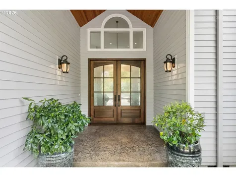 1925 Childs Road Lake Oswego OR 97034