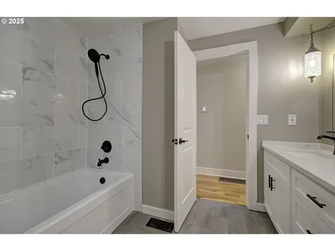 21150 SW Arapaho Court Tualatin OR 97062