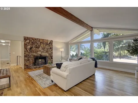 21150 SW Arapaho Court Tualatin OR 97062