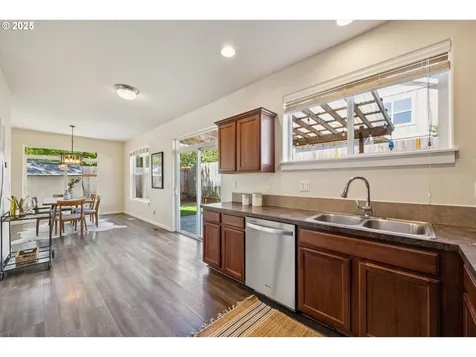 19327 Reddaway Avenue Oregon City OR 97045