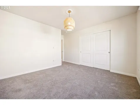 19327 Reddaway Avenue Oregon City OR 97045