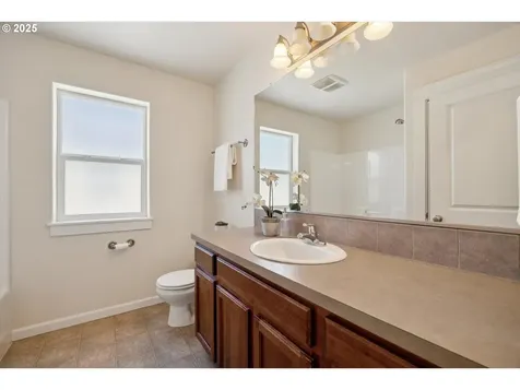 19327 Reddaway Avenue Oregon City OR 97045