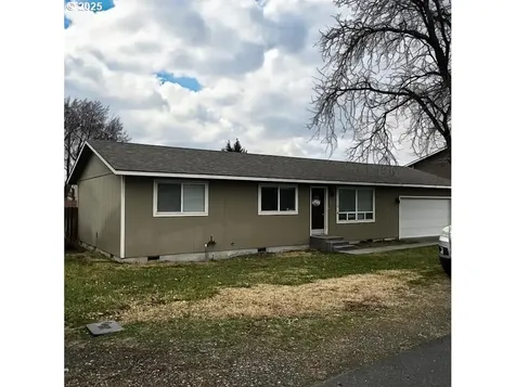 138 El Monte Street Umatilla OR 97882