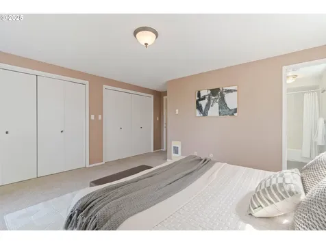 637 E 39th Place Eugene OR 97405