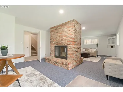 637 E 39th Place Eugene OR 97405