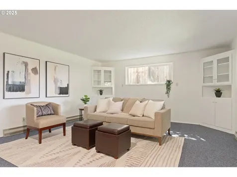 637 E 39th Place Eugene OR 97405