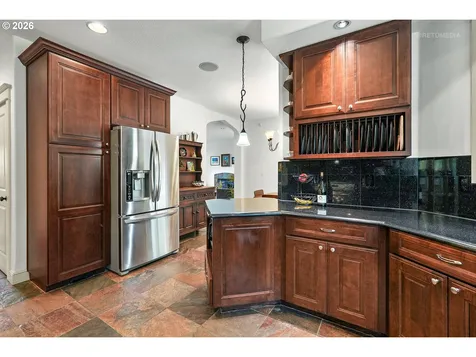 21980 SE Upper Matthews Creek Lane Amity OR 97101