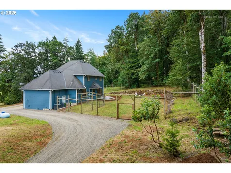 21980 SE Upper Matthews Creek Lane Amity OR 97101