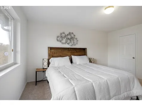 16033 NW Ridgetop Lane Beaverton OR 97006