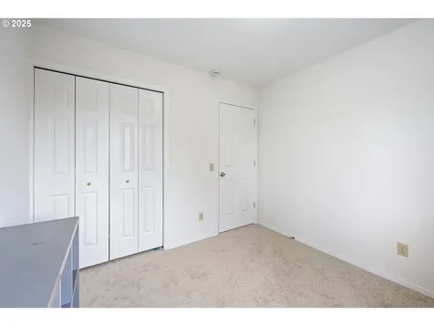 16033 NW Ridgetop Lane Beaverton OR 97006