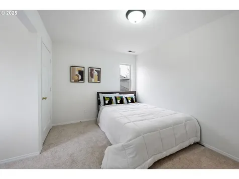 16033 NW Ridgetop Lane Beaverton OR 97006