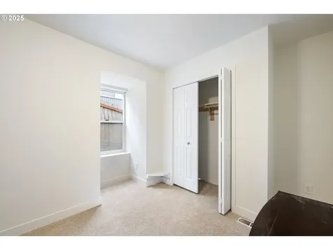 16033 NW Ridgetop Lane Beaverton OR 97006