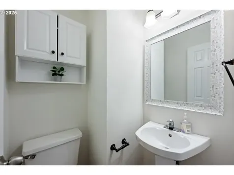 16033 NW Ridgetop Lane Beaverton OR 97006