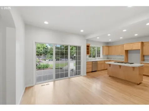 3471 Lakeside Drive Eugene OR 97401