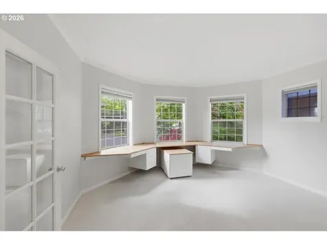 3471 Lakeside Drive Eugene OR 97401